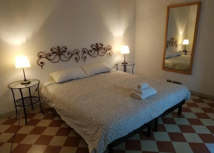 Casina Cairoli